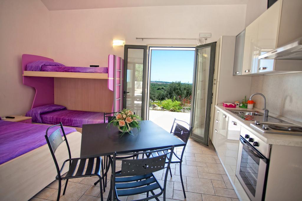 Agriturismo La Collina Degli Ulivi Uggiano La Chiesa Δωμάτιο φωτογραφία